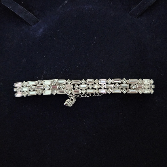 Swarovski Crystal Hot Narrow Double Collar Necklace Grey Silver - Picture 5 of 5